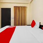 Hotel O Royal Park