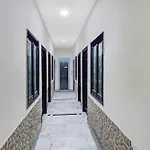 Hotel O Royal Park